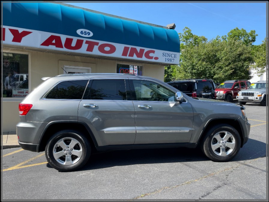 2012 Jeep Grand Cherokee 4WD 4dr Limited, available for sale in Huntington Station, New York | My Auto Inc.. Huntington Station, New York 2012 Jeep Grand Cherokee 4WD 4dr Limited, available for sale in Huntington Station, New York | My Auto Inc.. Huntington Station, New York
