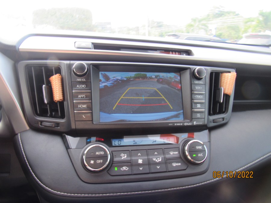 2017 Toyota RAV4 XLE AWD (Natl), available for sale in San Francisco de Macoris Rd, Dominican Republic | Hilario Auto Import. San Francisco de Macoris Rd, Dominican Republic 2017 Toyota RAV4 XLE AWD (Natl), available for sale in San Francisco de Macoris Rd, Dominican Republic | Hilario Auto Import. San Francisco de Macoris Rd, Dominican Republic