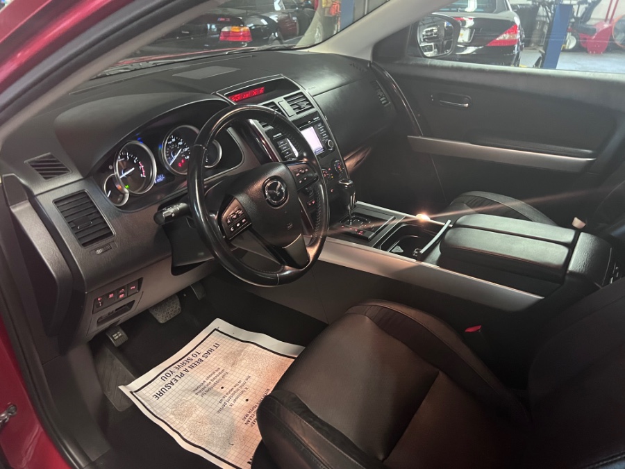 2014 Mazda CX-9 AWD 4dr Grand Touring, available for sale in West Babylon , New York | MP Motors Inc. West Babylon , New York 2014 Mazda CX-9 AWD 4dr Grand Touring, available for sale in West Babylon , New York | MP Motors Inc. West Babylon , New York