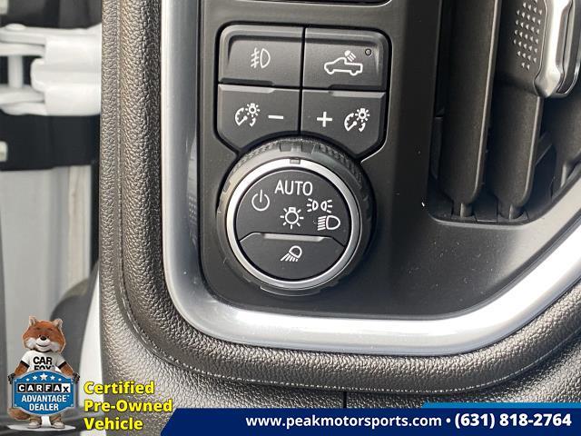 Used Chevrolet Silverado 1500 4WD Crew Cab 147" LTZ 2019 | Peak Automotive Inc.. Bayshore, New York Used Chevrolet Silverado 1500 4WD Crew Cab 147" LTZ 2019 | Peak Automotive Inc.. Bayshore, New York