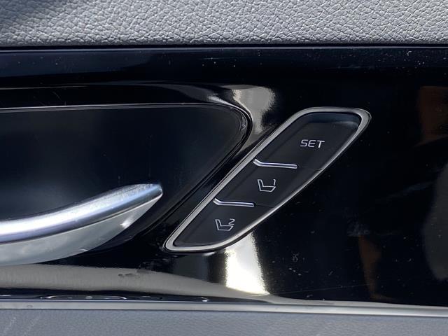 Used Kia Sorento SX 2019 | Eastchester Motor Cars. Bronx, New York Used Kia Sorento SX 2019 | Eastchester Motor Cars. Bronx, New York