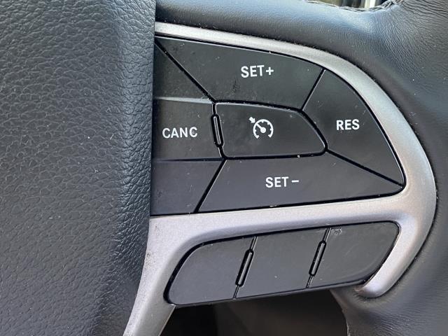 Used Jeep Grand Cherokee Overland 2019 | Eastchester Motor Cars. Bronx, New York Used Jeep Grand Cherokee Overland 2019 | Eastchester Motor Cars. Bronx, New York