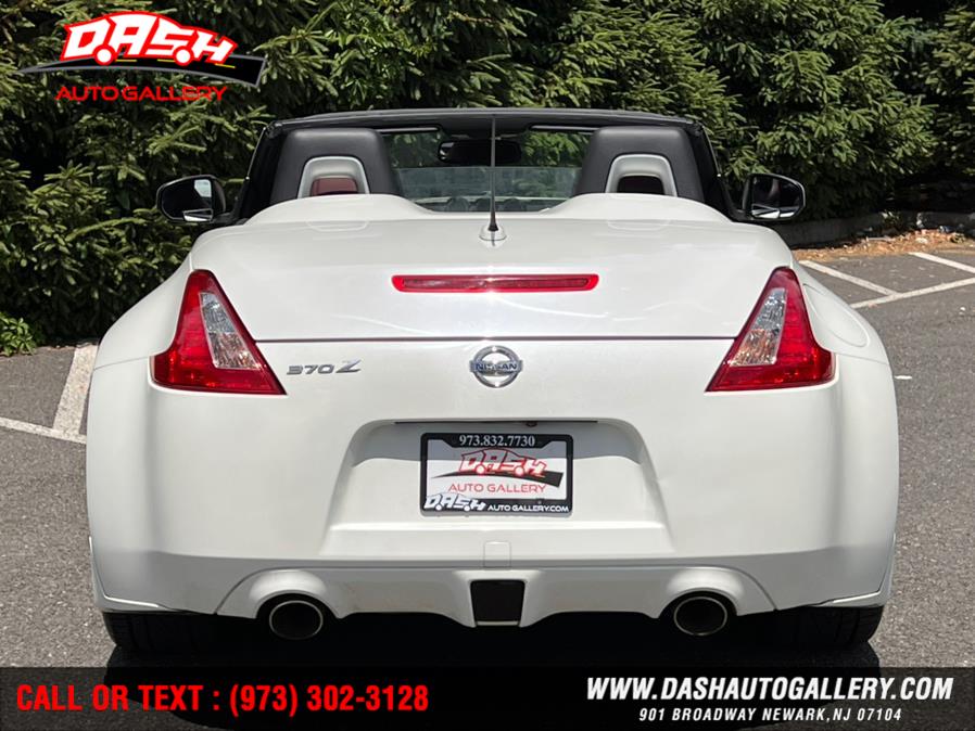 2012 Nissan 370Z 2dr Roadster Auto, available for sale in Newark, New Jersey | Dash Auto Gallery Inc.. Newark, New Jersey 2012 Nissan 370Z 2dr Roadster Auto, available for sale in Newark, New Jersey | Dash Auto Gallery Inc.. Newark, New Jersey