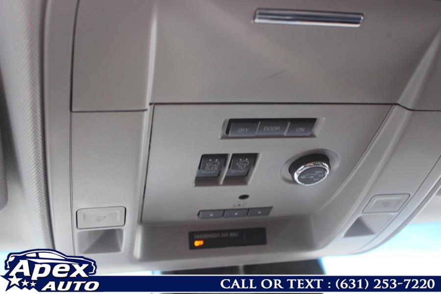 2015 GMC Yukon XL 4WD 4dr Denali, available for sale in Selden, New York | Apex Auto. Selden, New York 2015 GMC Yukon XL 4WD 4dr Denali, available for sale in Selden, New York | Apex Auto. Selden, New York