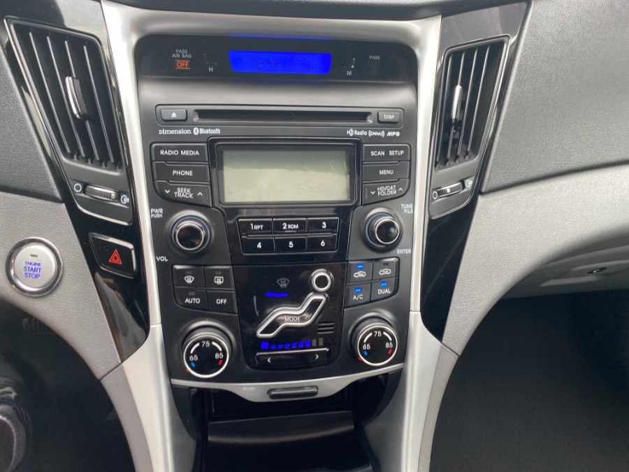Used Hyundai Sonata 4dr Sdn 2.4L Auto Limited 2013 | Middle Village Motors . Middle Village, New York Used Hyundai Sonata 4dr Sdn 2.4L Auto Limited 2013 | Middle Village Motors . Middle Village, New York