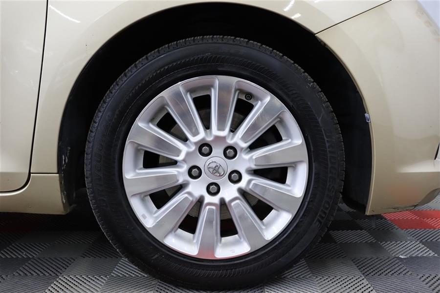 Used Toyota Sienna LE 2013 | Fast Track Motors. Paterson, New Jersey Used Toyota Sienna LE 2013 | Fast Track Motors. Paterson, New Jersey