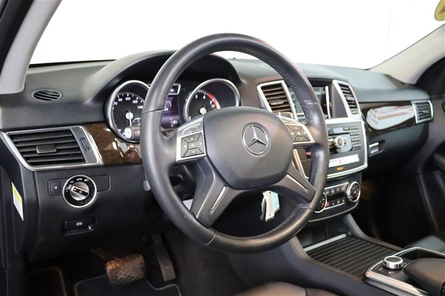 Used Mercedes-benz Ml 350 4MATIC 2014 | Fast Track Motors. Paterson, New Jersey Used Mercedes-benz Ml 350 4MATIC 2014 | Fast Track Motors. Paterson, New Jersey