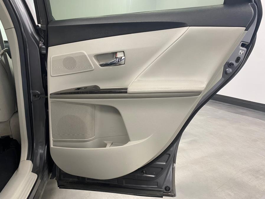 Used Toyota Venza 4dr Wgn V6 AWD Limited (Natl) 2014 | M Auto Group. Elizabeth, New Jersey Used Toyota Venza 4dr Wgn V6 AWD Limited (Natl) 2014 | M Auto Group. Elizabeth, New Jersey