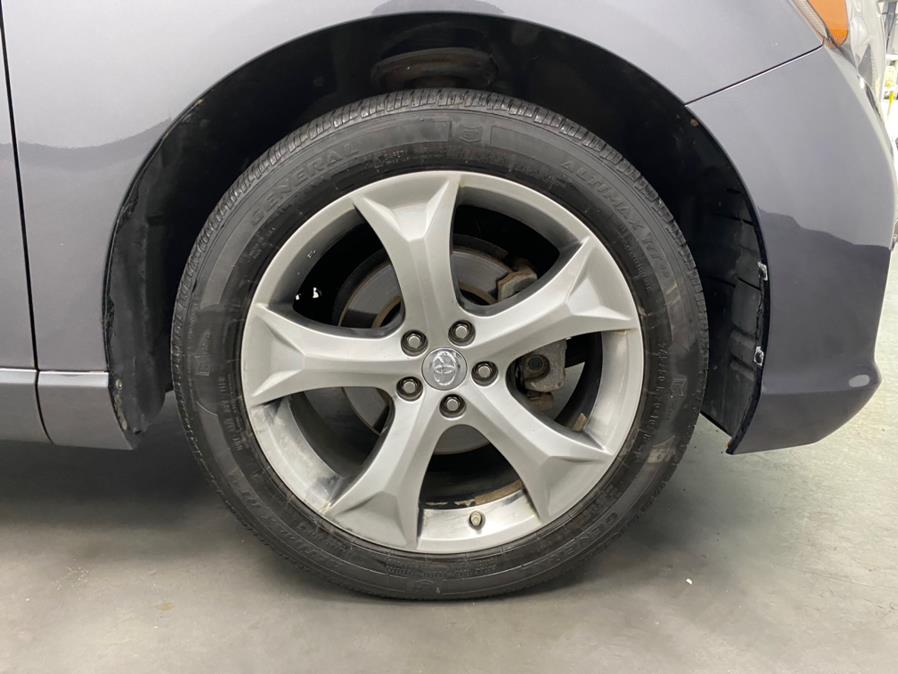 Used Toyota Venza 4dr Wgn V6 AWD Limited (Natl) 2014 | M Auto Group. Elizabeth, New Jersey Used Toyota Venza 4dr Wgn V6 AWD Limited (Natl) 2014 | M Auto Group. Elizabeth, New Jersey