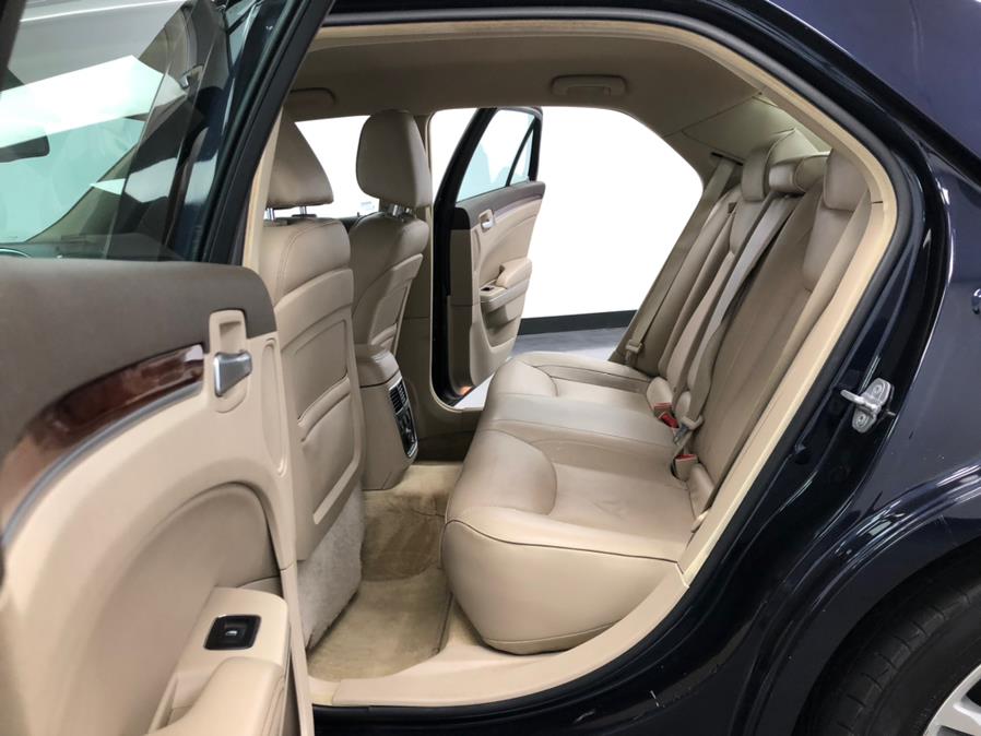 Used Chrysler 300 4dr Sdn Limited RWD 2011 | M Auto Group. Elizabeth, New Jersey Used Chrysler 300 4dr Sdn Limited RWD 2011 | M Auto Group. Elizabeth, New Jersey