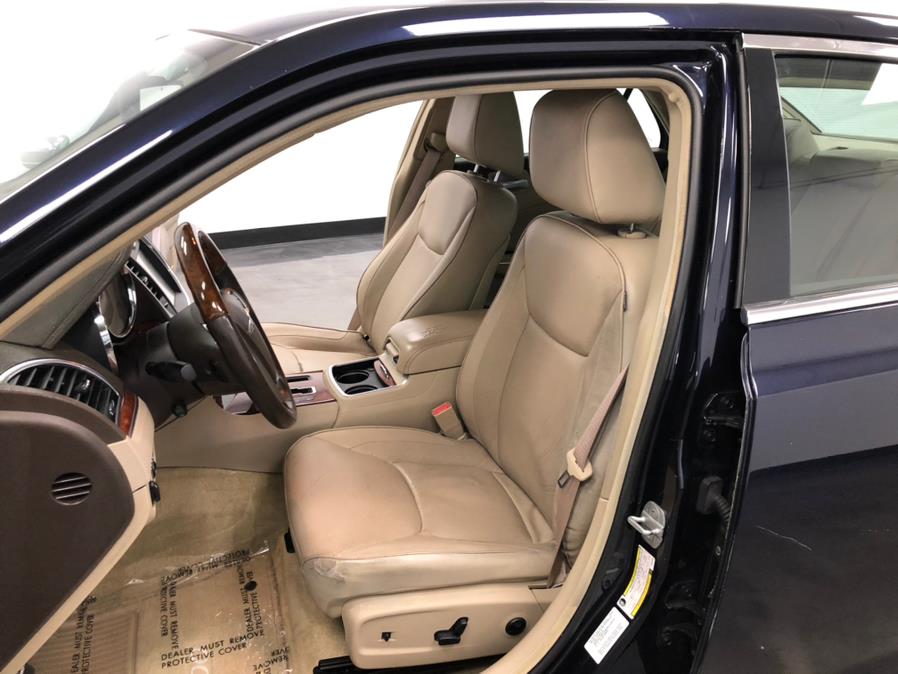 Used Chrysler 300 4dr Sdn Limited RWD 2011 | M Auto Group. Elizabeth, New Jersey Used Chrysler 300 4dr Sdn Limited RWD 2011 | M Auto Group. Elizabeth, New Jersey