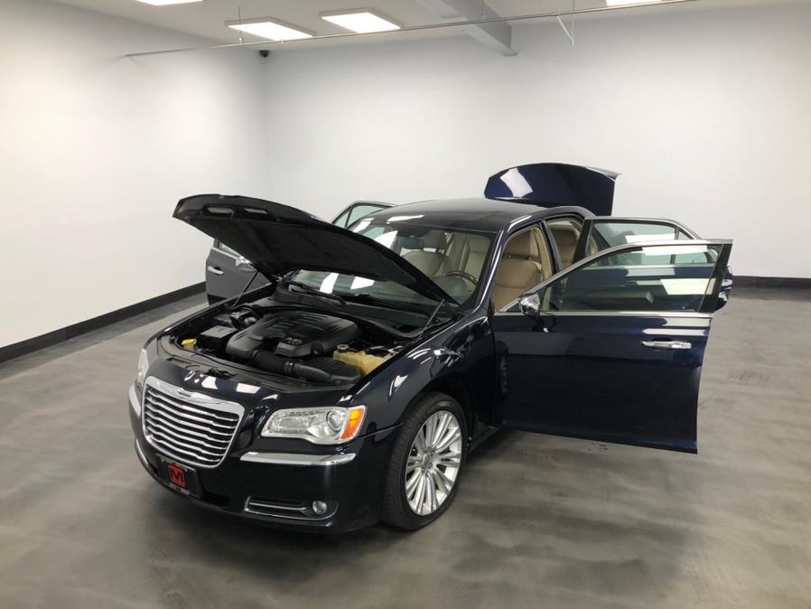 Used Chrysler 300 4dr Sdn Limited RWD 2011 | M Auto Group. Elizabeth, New Jersey Used Chrysler 300 4dr Sdn Limited RWD 2011 | M Auto Group. Elizabeth, New Jersey