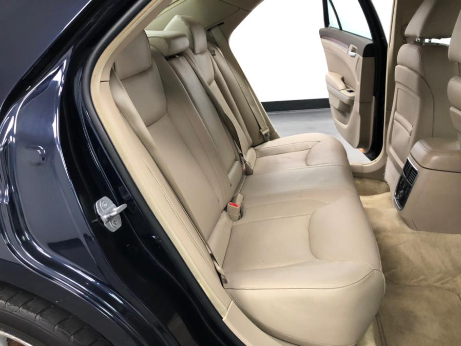 Used Chrysler 300 4dr Sdn Limited RWD 2011 | M Auto Group. Elizabeth, New Jersey Used Chrysler 300 4dr Sdn Limited RWD 2011 | M Auto Group. Elizabeth, New Jersey