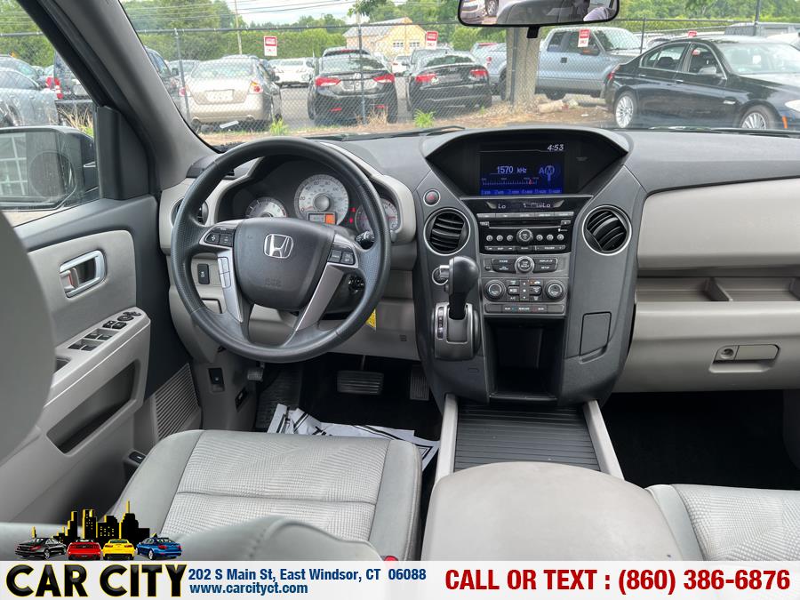 2013 Honda Pilot 4WD 4dr LX, available for sale in East Windsor, Connecticut | Car City LLC. East Windsor, Connecticut 2013 Honda Pilot 4WD 4dr LX, available for sale in East Windsor, Connecticut | Car City LLC. East Windsor, Connecticut