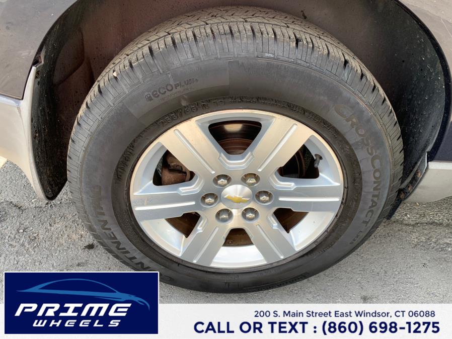 2012 Chevrolet Traverse AWD 4dr LT w/1LT, available for sale in East Windsor, Connecticut | Prime Wheels. East Windsor, Connecticut 2012 Chevrolet Traverse AWD 4dr LT w/1LT, available for sale in East Windsor, Connecticut | Prime Wheels. East Windsor, Connecticut