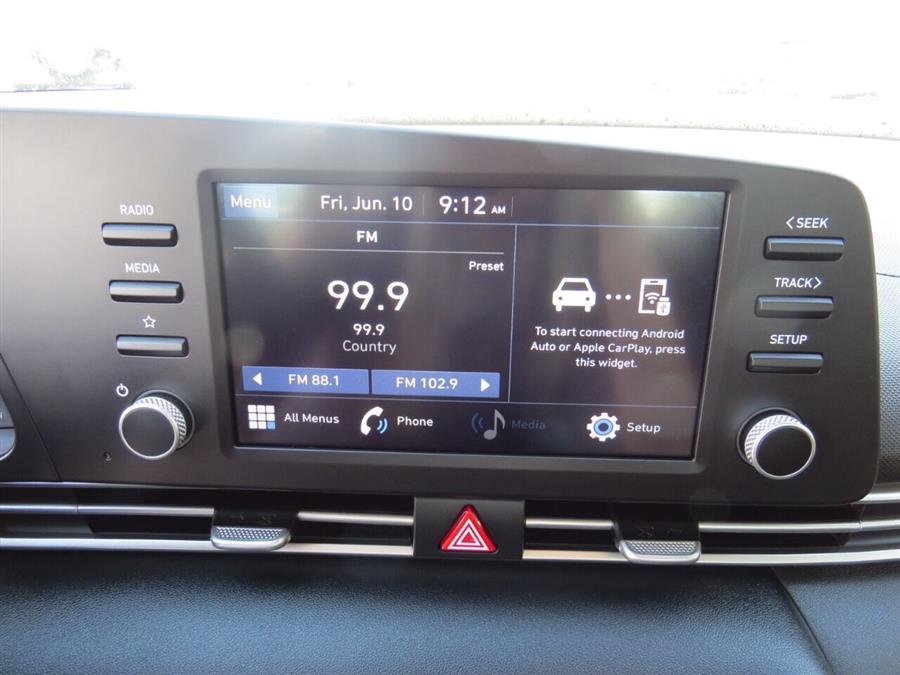 Used Hyundai Elantra SE 4dr Sedan 2021 | Lake City Exports Inc. Auburn, Maine Used Hyundai Elantra SE 4dr Sedan 2021 | Lake City Exports Inc. Auburn, Maine