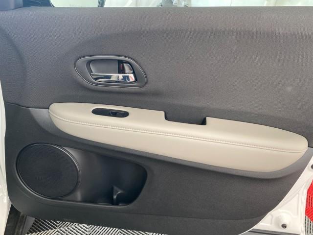 Used Honda Hr-v LX 2022 | Queens Auto Mall. Richmond Hill, New York Used Honda Hr-v LX 2022 | Queens Auto Mall. Richmond Hill, New York