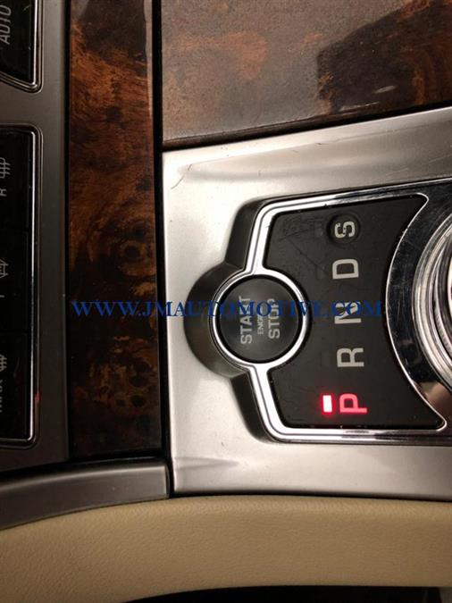 2014 Jaguar Xf 4dr Sdn V6 SC AWD, available for sale in Naugatuck, Connecticut | J&M Automotive Sls&Svc LLC. Naugatuck, Connecticut 2014 Jaguar Xf 4dr Sdn V6 SC AWD, available for sale in Naugatuck, Connecticut | J&M Automotive Sls&Svc LLC. Naugatuck, Connecticut