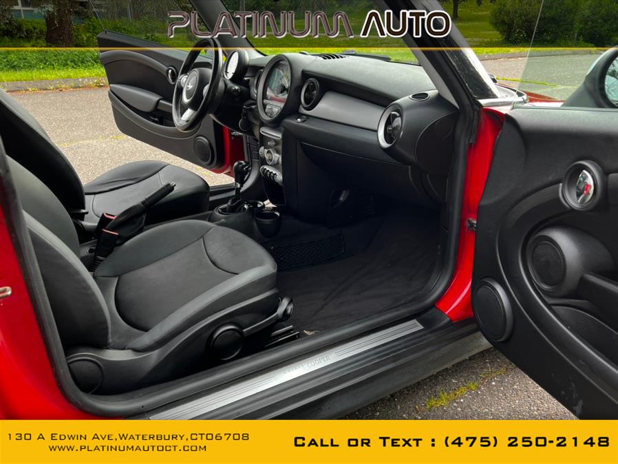2010 MINI Cooper Hardtop 2dr Cpe, available for sale in Waterbury, Connecticut | Platinum Auto Care. Waterbury, Connecticut 2010 MINI Cooper Hardtop 2dr Cpe, available for sale in Waterbury, Connecticut | Platinum Auto Care. Waterbury, Connecticut