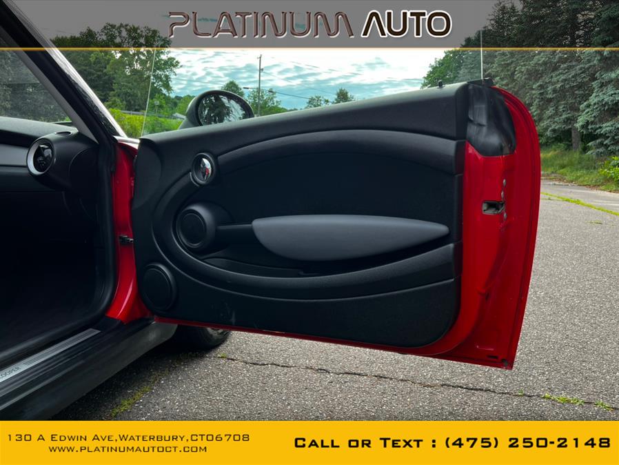 2010 MINI Cooper Hardtop 2dr Cpe, available for sale in Waterbury, Connecticut | Platinum Auto Care. Waterbury, Connecticut 2010 MINI Cooper Hardtop 2dr Cpe, available for sale in Waterbury, Connecticut | Platinum Auto Care. Waterbury, Connecticut
