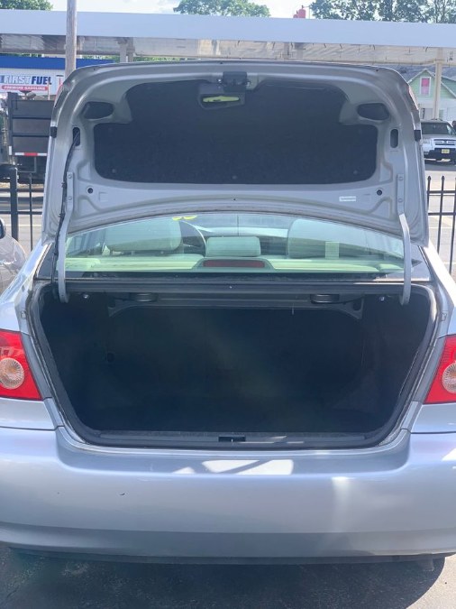 Used Toyota Corolla 4dr Sdn CE Auto (Natl) 2006 | Uzun Auto. West Haven, Connecticut Used Toyota Corolla 4dr Sdn CE Auto (Natl) 2006 | Uzun Auto. West Haven, Connecticut