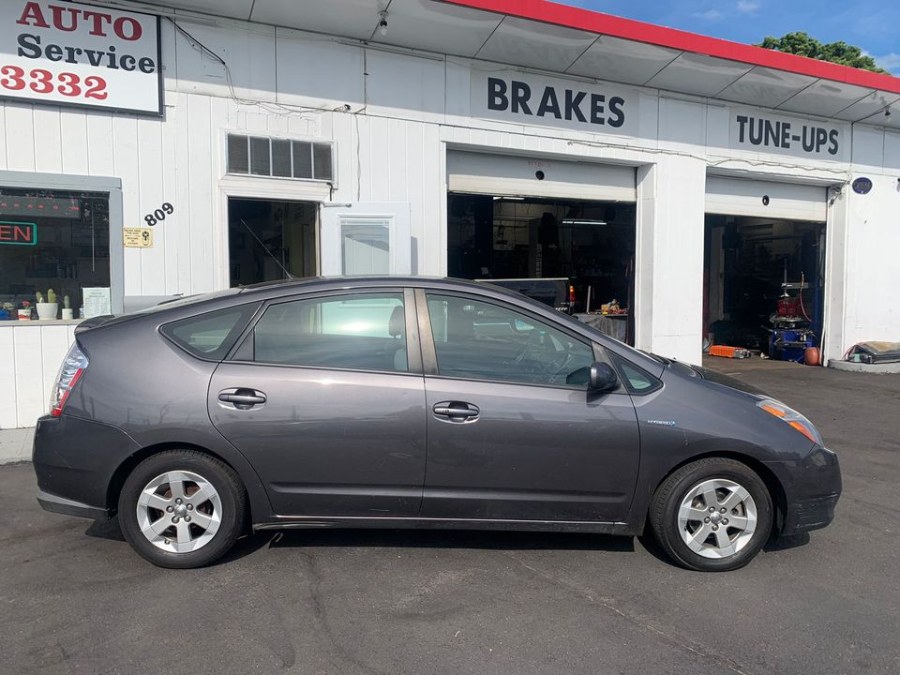 2008 Toyota Prius 5dr HB Touring (Natl), available for sale in West Haven, Connecticut | Uzun Auto. West Haven, Connecticut 2008 Toyota Prius 5dr HB Touring (Natl), available for sale in West Haven, Connecticut | Uzun Auto. West Haven, Connecticut