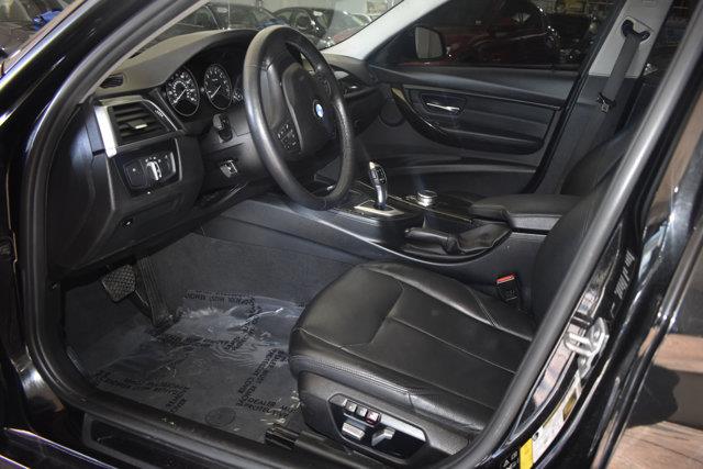 Used BMW 3 Series 320i xDrive 2018 | NY Luxury Motors. Elmont, New York Used BMW 3 Series 320i xDrive 2018 | NY Luxury Motors. Elmont, New York