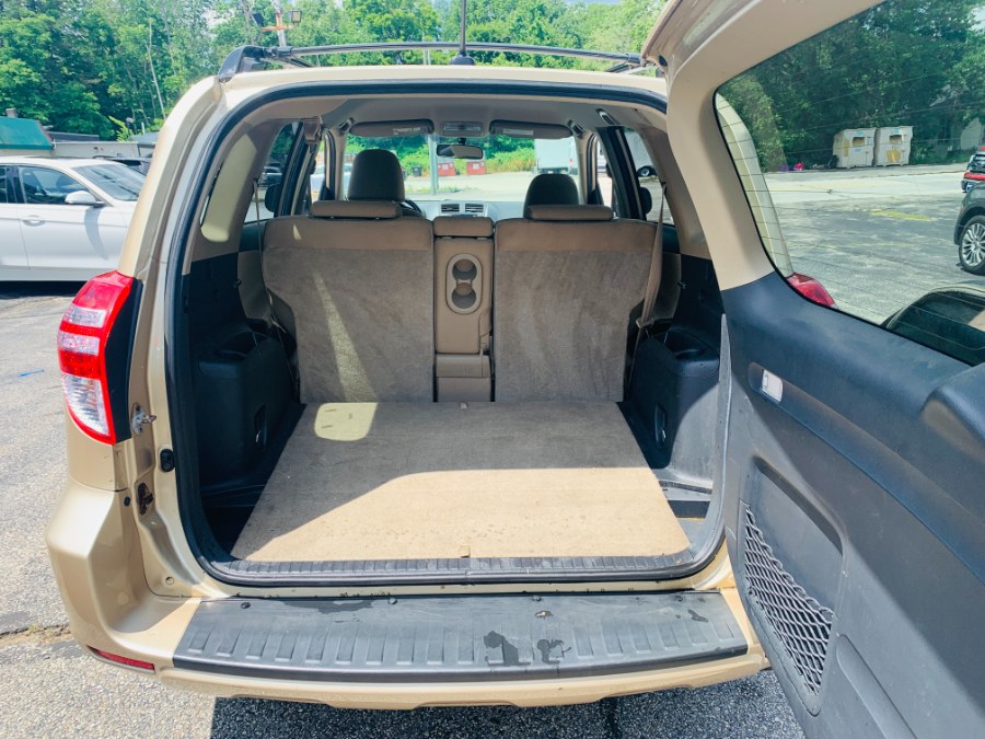 Used Toyota RAV4 4WD 4dr 4-cyl 4-Spd AT (Natl) 2009 | Second Street Auto Sales Inc. Manchester, New Hampshire Used Toyota RAV4 4WD 4dr 4-cyl 4-Spd AT (Natl) 2009 | Second Street Auto Sales Inc. Manchester, New Hampshire