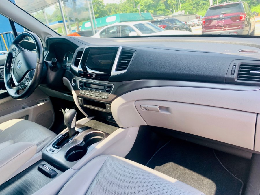 Used Honda Ridgeline RTL-T AWD 2019 | Second Street Auto Sales Inc. Manchester, New Hampshire Used Honda Ridgeline RTL-T AWD 2019 | Second Street Auto Sales Inc. Manchester, New Hampshire