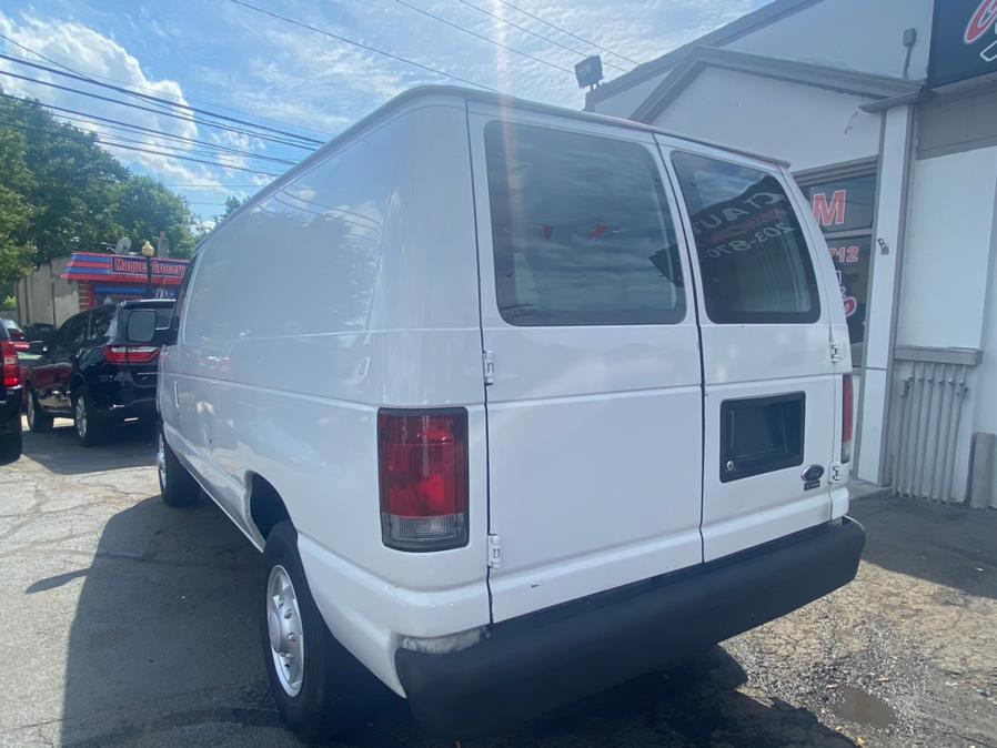Used Ford Econoline Cargo Van E-250 Commercial 2007 | CT Auto. Bridgeport, Connecticut Used Ford Econoline Cargo Van E-250 Commercial 2007 | CT Auto. Bridgeport, Connecticut