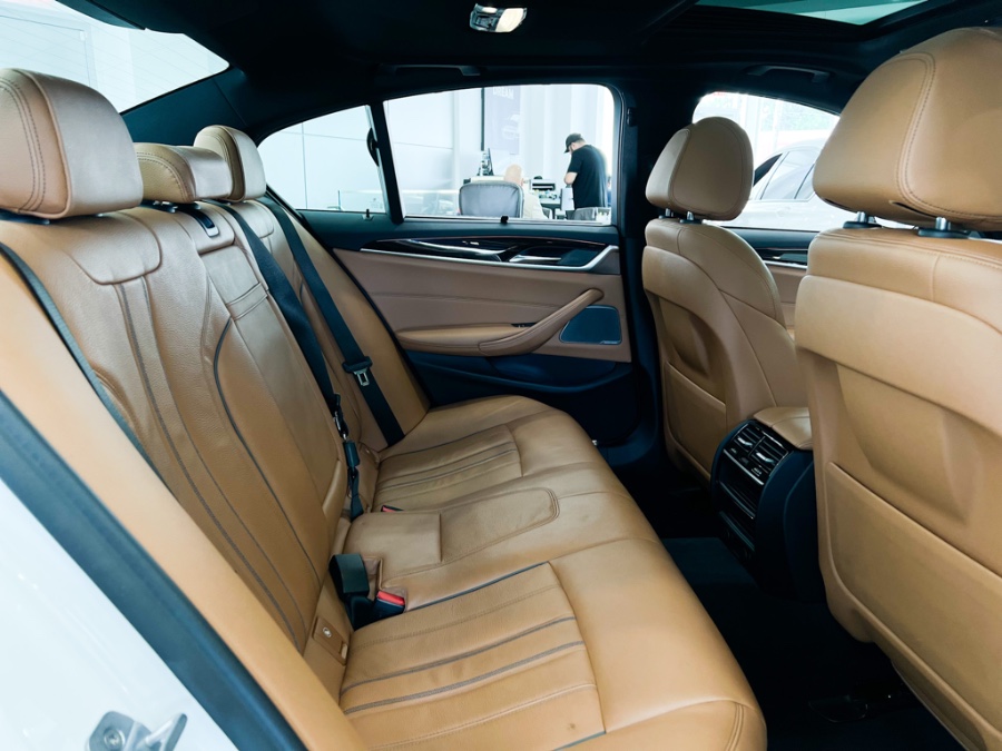 Used BMW 5 Series 540i xDrive Sedan 2019 | Luxury Motor Club. Franklin Square, New York Used BMW 5 Series 540i xDrive Sedan 2019 | Luxury Motor Club. Franklin Square, New York
