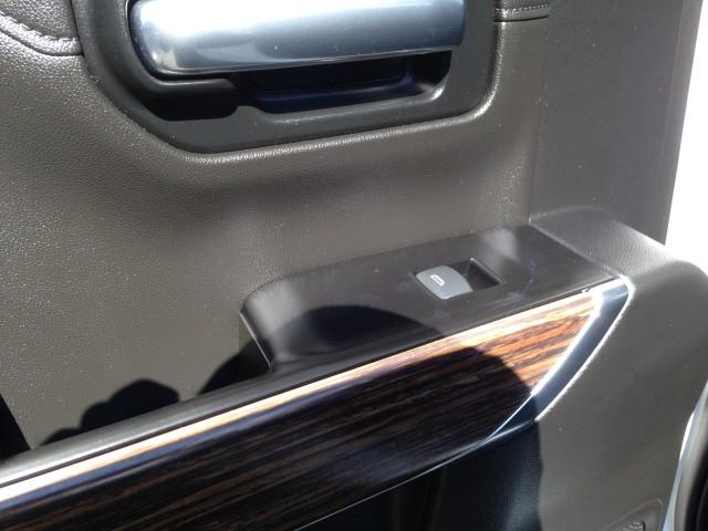 2019 Chevrolet Silverado 1500 High Country 4WD w/ Navi & 360cam, available for sale in Maple Shade, New Jersey | Car Revolution. Maple Shade, New Jersey 2019 Chevrolet Silverado 1500 High Country 4WD w/ Navi & 360cam, available for sale in Maple Shade, New Jersey | Car Revolution. Maple Shade, New Jersey
