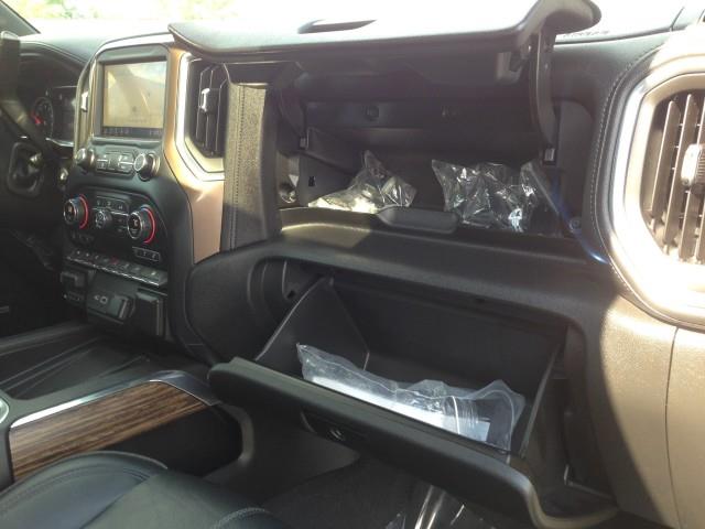 2019 Chevrolet Silverado 1500 High Country 4WD w/ Navi & 360cam, available for sale in Maple Shade, New Jersey | Car Revolution. Maple Shade, New Jersey 2019 Chevrolet Silverado 1500 High Country 4WD w/ Navi & 360cam, available for sale in Maple Shade, New Jersey | Car Revolution. Maple Shade, New Jersey