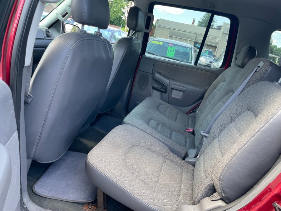 Used Ford Explorer 4dr 114" WB 4.0L XLS 4WD 2005 | CT Car Co LLC. East Windsor, Connecticut Used Ford Explorer 4dr 114" WB 4.0L XLS 4WD 2005 | CT Car Co LLC. East Windsor, Connecticut