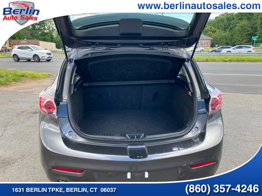 Used Mazda Mazda3 5dr HB Auto i Touring 2013 | Berlin Auto Sales LLC. Berlin, Connecticut Used Mazda Mazda3 5dr HB Auto i Touring 2013 | Berlin Auto Sales LLC. Berlin, Connecticut