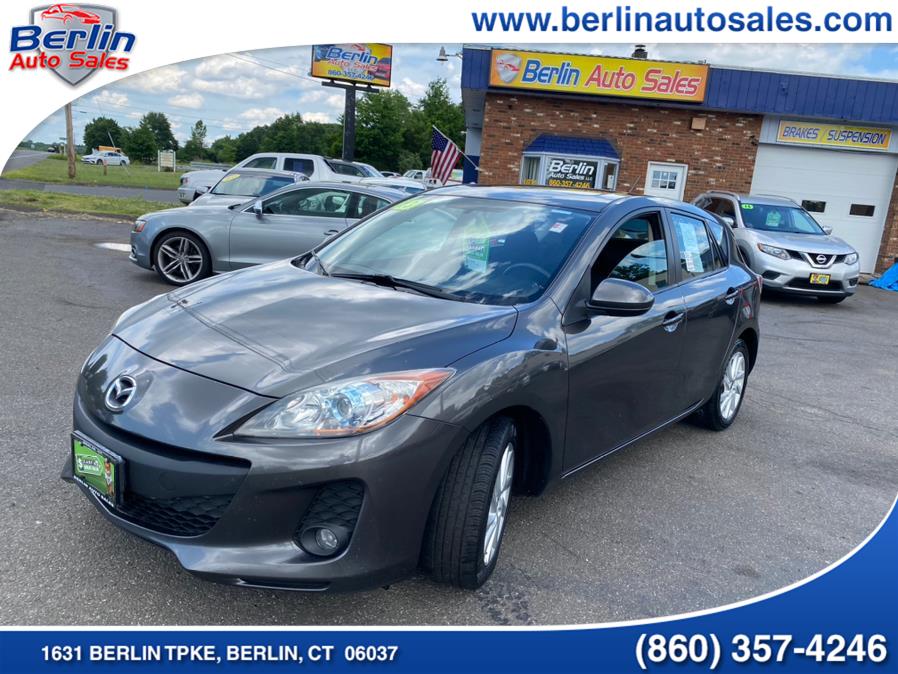 Used Mazda Mazda3 5dr HB Auto i Touring 2013 | Berlin Auto Sales LLC. Berlin, Connecticut