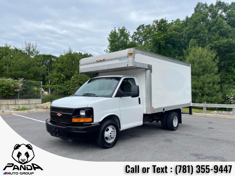 Used Chevrolet Express Commercial Cutaway RWD 3500 139" WB Work Van 2011 | Panda Auto Group. Abington, Massachusetts