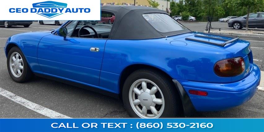 Used Mazda MX-5 Miata 2dr Convertible Special Edition 5-Spd 1991 | CEO DADDY AUTO. Online only, Connecticut Used Mazda MX-5 Miata 2dr Convertible Special Edition 5-Spd 1991 | CEO DADDY AUTO. Online only, Connecticut