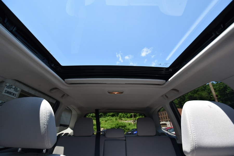 Used Subaru Forester 4dr CVT 2.5i Premium PZEV 2015 | Highline Car Connection. Waterbury, Connecticut Used Subaru Forester 4dr CVT 2.5i Premium PZEV 2015 | Highline Car Connection. Waterbury, Connecticut