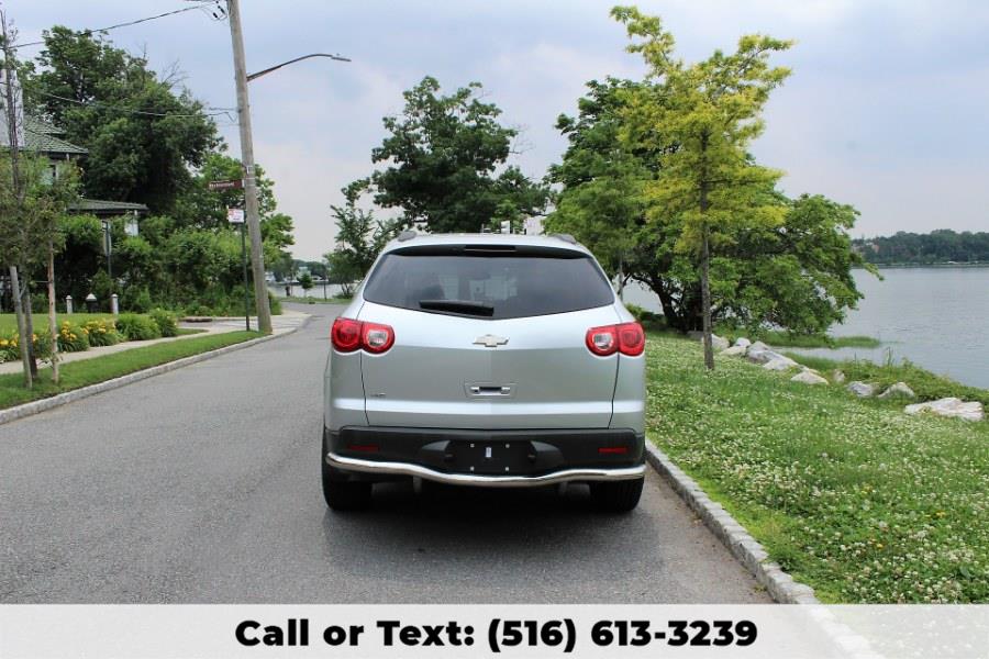 2012 Chevrolet Traverse AWD 4dr LT w/2LT, available for sale in Great Neck, New York | Great Neck Car Buyers & Sellers. Great Neck, New York 2012 Chevrolet Traverse AWD 4dr LT w/2LT, available for sale in Great Neck, New York | Great Neck Car Buyers & Sellers. Great Neck, New York