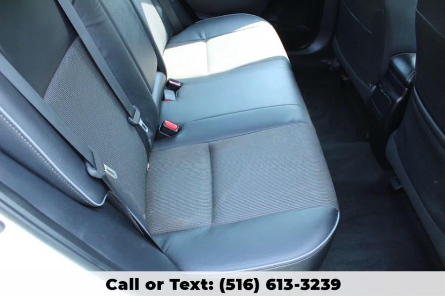 2015 Toyota Corolla 4dr Sdn S Plus, available for sale in Great Neck, New York | Great Neck Car Buyers & Sellers. Great Neck, New York 2015 Toyota Corolla 4dr Sdn S Plus, available for sale in Great Neck, New York | Great Neck Car Buyers & Sellers. Great Neck, New York