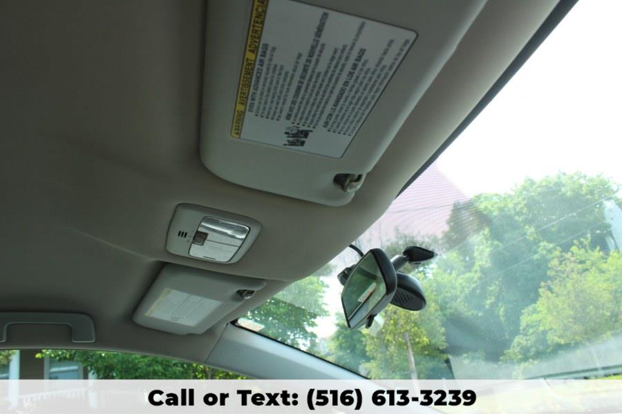2015 Toyota Corolla 4dr Sdn S Plus, available for sale in Great Neck, New York | Great Neck Car Buyers & Sellers. Great Neck, New York 2015 Toyota Corolla 4dr Sdn S Plus, available for sale in Great Neck, New York | Great Neck Car Buyers & Sellers. Great Neck, New York