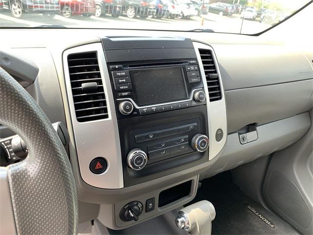 Used Nissan Frontier SV 2016 | Wiz Leasing Inc. Stratford, Connecticut Used Nissan Frontier SV 2016 | Wiz Leasing Inc. Stratford, Connecticut