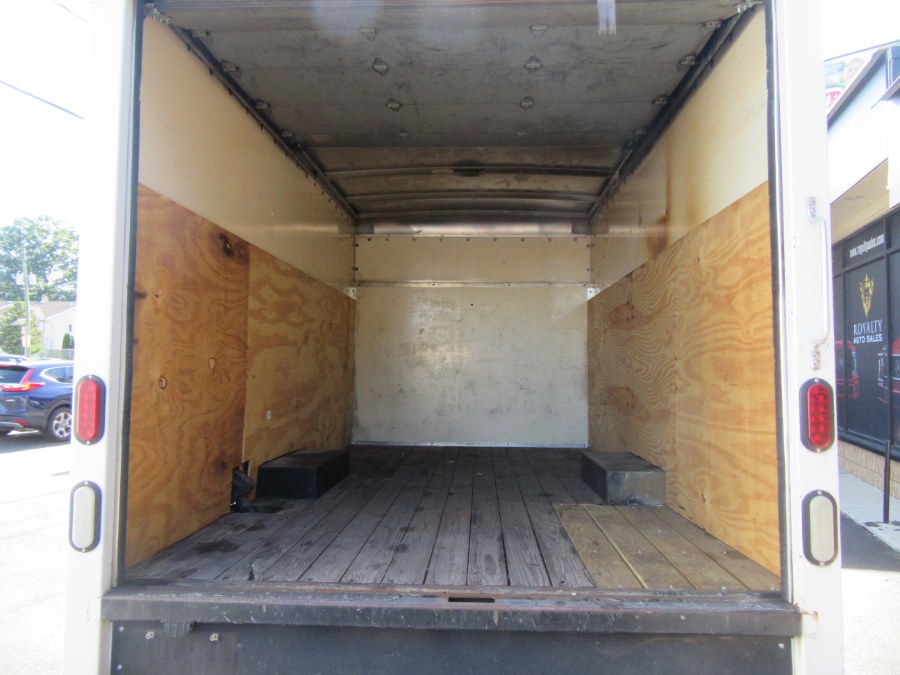 Used Ford Econoline Commercial Cutaway E-350 Super Duty 158" SRW 2014 | Royalty Auto Sales. Little Ferry, New Jersey Used Ford Econoline Commercial Cutaway E-350 Super Duty 158" SRW 2014 | Royalty Auto Sales. Little Ferry, New Jersey