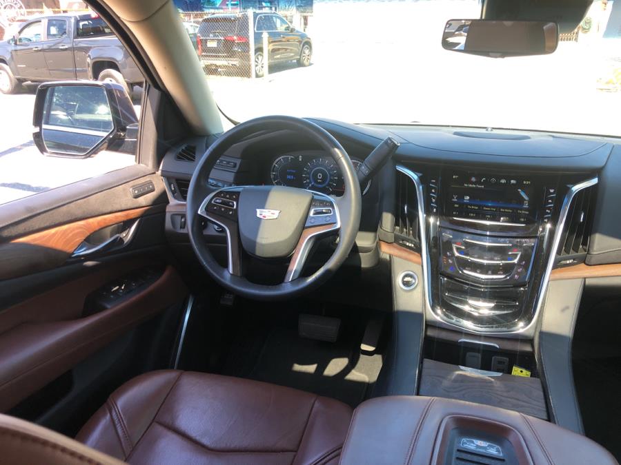 Used Cadillac Escalade ESV 4WD 4dr Luxury 2018 | Signature Auto Sales. Franklin Square, New York Used Cadillac Escalade ESV 4WD 4dr Luxury 2018 | Signature Auto Sales. Franklin Square, New York