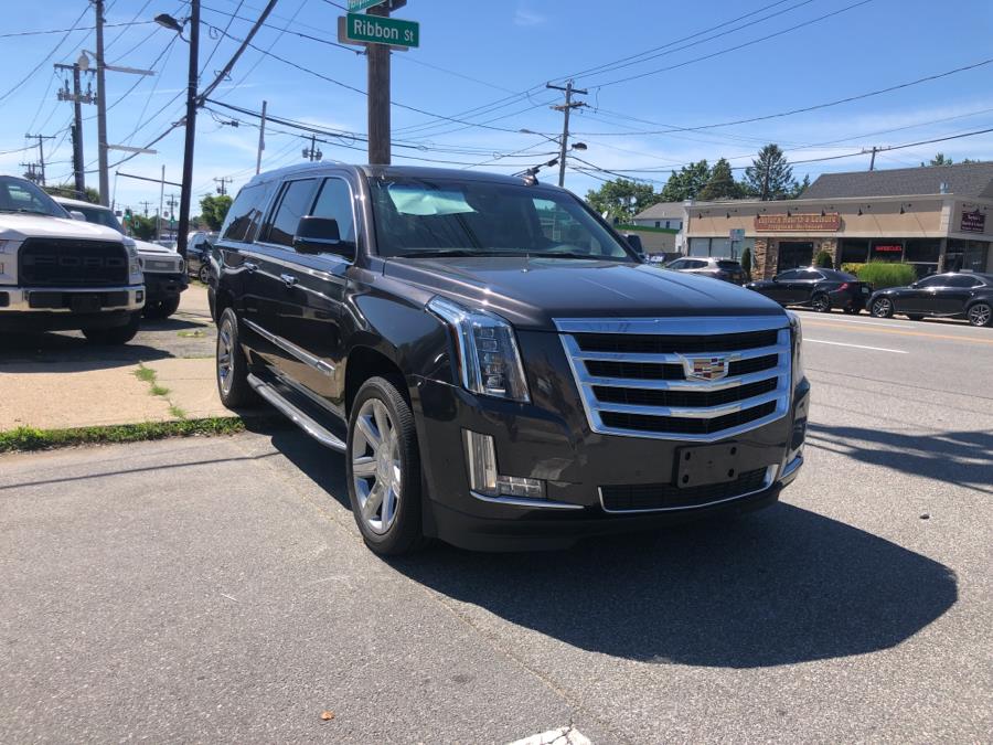 Used Cadillac Escalade ESV 4WD 4dr Luxury 2018 | Signature Auto Sales. Franklin Square, New York Used Cadillac Escalade ESV 4WD 4dr Luxury 2018 | Signature Auto Sales. Franklin Square, New York