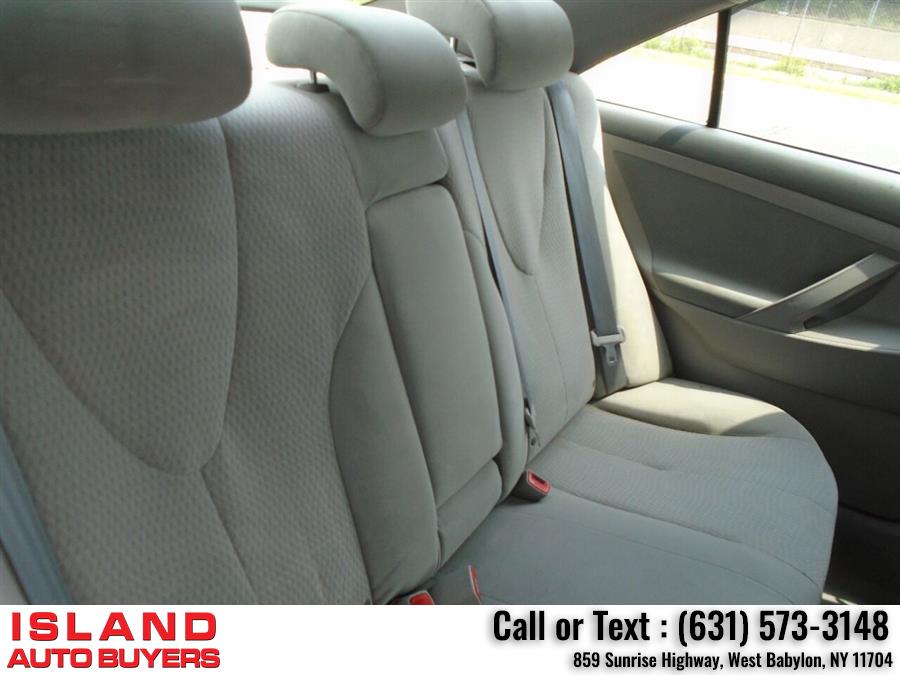 Used Toyota Camry Base 4dr Sedan 6A 2010 | Island Auto Buyers. West Babylon, New York Used Toyota Camry Base 4dr Sedan 6A 2010 | Island Auto Buyers. West Babylon, New York