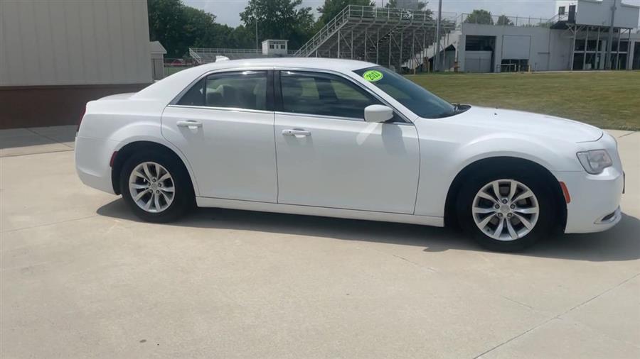2015 Chrysler 300 4dr Sdn Limited RWD, available for sale in Elida, Ohio | Josh's All Under Ten LLC. Elida, Ohio 2015 Chrysler 300 4dr Sdn Limited RWD, available for sale in Elida, Ohio | Josh's All Under Ten LLC. Elida, Ohio