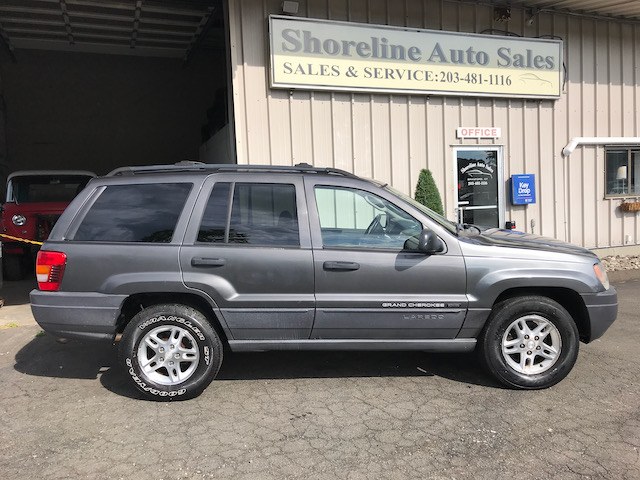 2004 Jeep Grand Cherokee 4dr Laredo 4WD, available for sale in Branford, CT