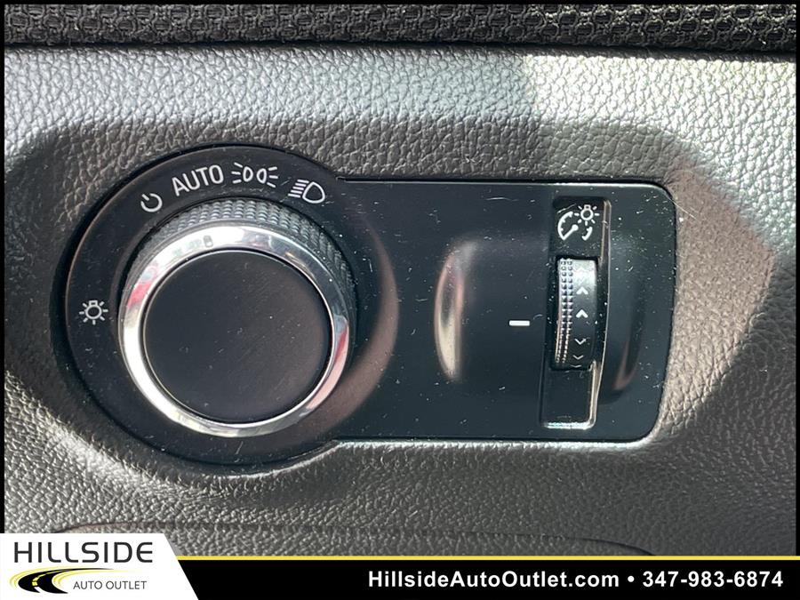 Used Chevrolet Cruze 2LT 2011 | Hillside Auto Outlet. Jamaica, New York Used Chevrolet Cruze 2LT 2011 | Hillside Auto Outlet. Jamaica, New York